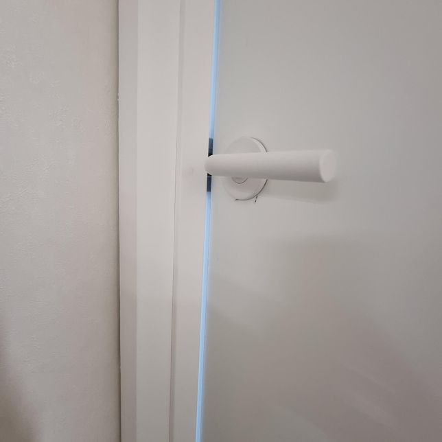 인테리어 공사 하자 문짝교체 잘문입니다.의 1번 째 이미지