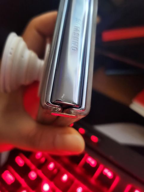 갤럭시z플립4 무상수리기준이요?의 0번 째 이미지