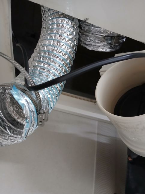 화장실 환풍기 댐퍼 사진좀 봐주세요 !!의 1번 째 이미지