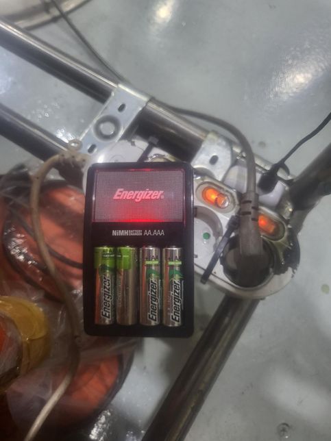 충전건전지 문제? 충전기 문제? 어느게 문제 일까요?의 0번 째 이미지