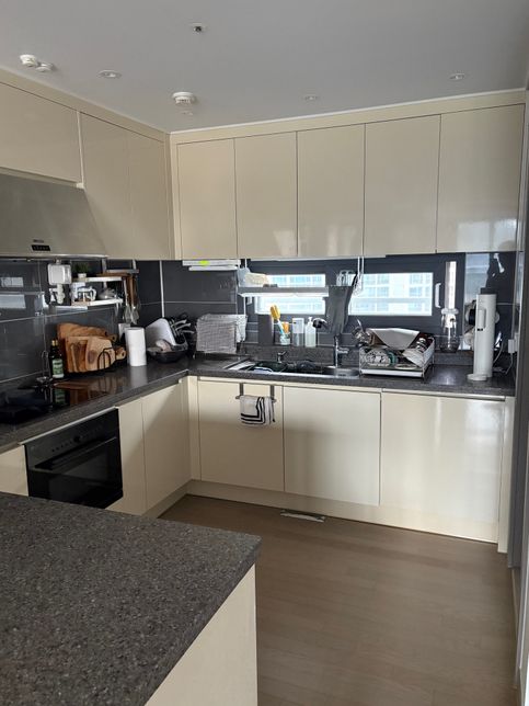 필름시공 범위(사진참고) 이정도 하면 견적이 어느정도일까요?의 1번 째 이미지