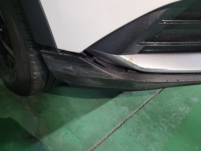 스포티지NQ5 앞 우측 범퍼 탈착 사고 견적 어떻게 될까요??의 0번 째 이미지