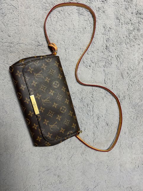 루이비통 가품인지 정품인지 궁듬해서 문의드입니다의 0번 째 이미지