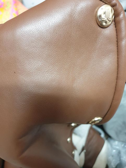 이거 인조 가죽인가요???????의 0번 째 이미지