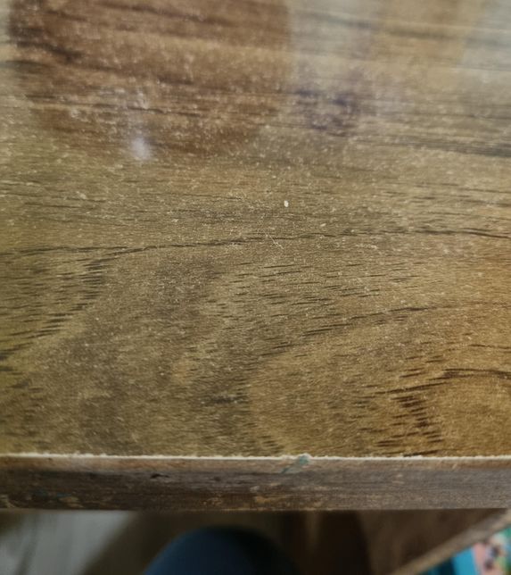 이런 나무책상에 소독물티슈사용가능한가요?의 0번 째 이미지