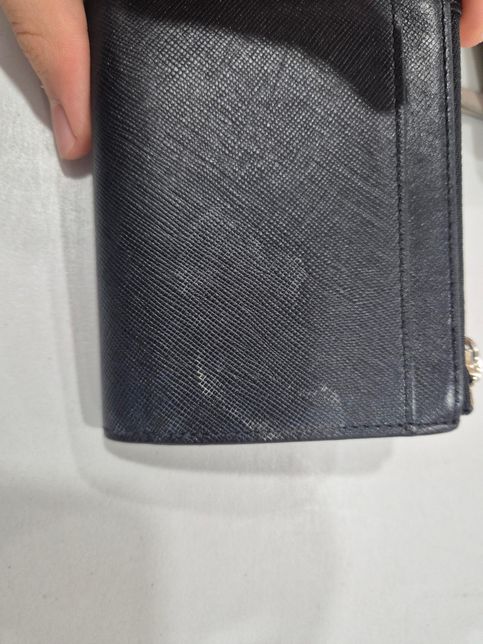 메트로시티 지갑 얼룩 지우는 법 알려주세요의 0번 째 이미지