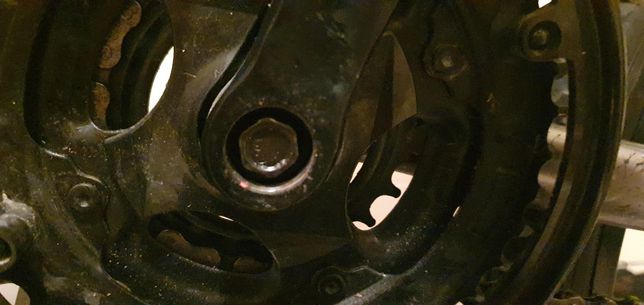 이 나사를 풀수 있는 전문공구가 있는걸까요의 0번 째 이미지