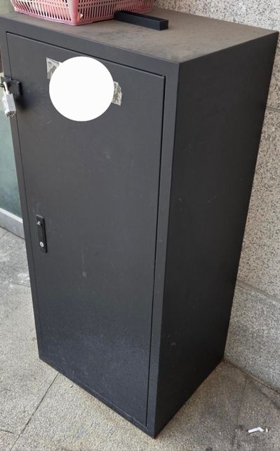 우편수거함 이렇게 생긴것 어디서 구할수있을까요?제발부탁드립니다의 0번 째 이미지