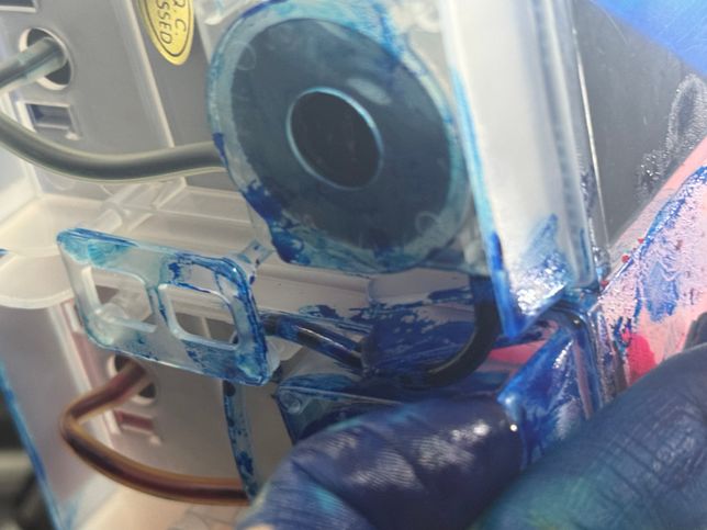 프린터 잉크 사고친거같은데 해결해주실 수 있나요…의 1번 째 이미지