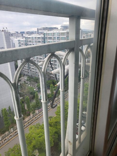 에어컨철거후 보니 전기선 절단되어있습니다ㅠ의 1번 째 이미지