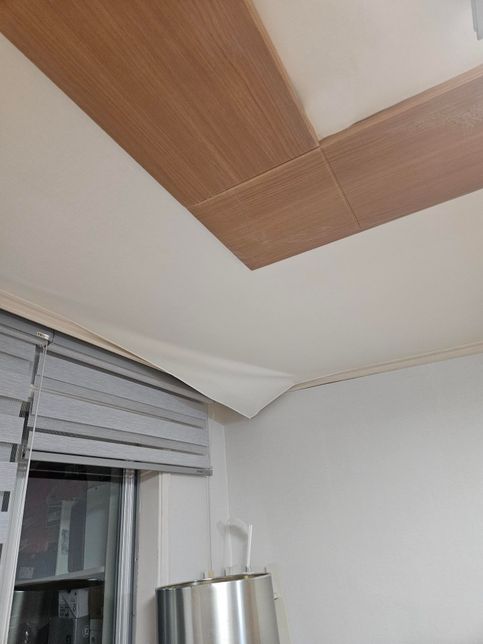 도배지 모퉁이가 떨어졌는데 간단히 보수할수 있는 방법이 있나요?의 2번 째 이미지