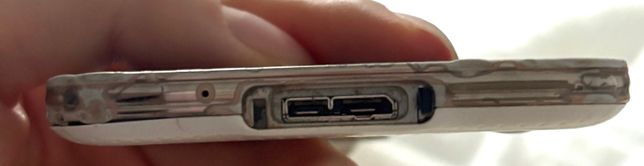 이 핸드폰 충전기 타입이 뭔가요???의 0번 째 이미지