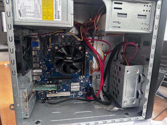 컴퓨터 부팅문제 문의드립니다 .....의 1번 째 이미지