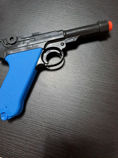 이건 어디에버릴까요? 방청소중발견의 0번 째 이미지