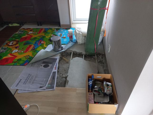 장판의 일부를 뜯어내고 다시 부착할 수 없나요?의 0번 째 이미지