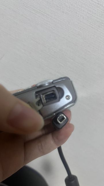 이거 카메라 usb 대체 뭔가요?…ㅠ의 0번 째 이미지
