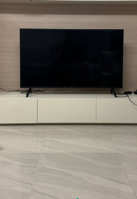 티비 다리 밑을 받치려는데 물리 법칙이 궁금해요의 0번 째 이미지