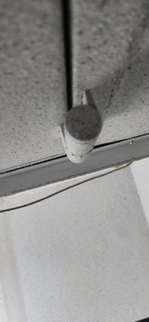 이런 문직접 탈거 못하나여? 떼어내야 하는데 어렵네요의 3번 째 이미지