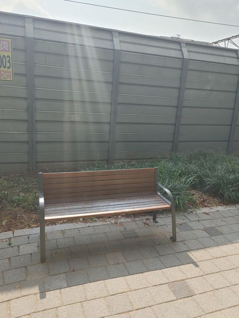 전철 주변의 산책로가 발암물질 등 유해물질로부터 안전할지의 0번 째 이미지