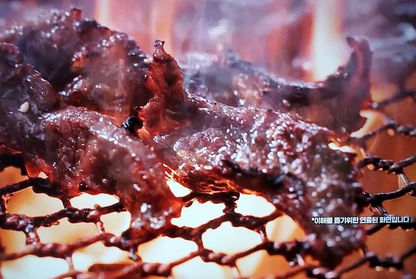 캠핑장에서 많이 사용하는 그릴은 어떤 것인가요?의 1번 째 이미지