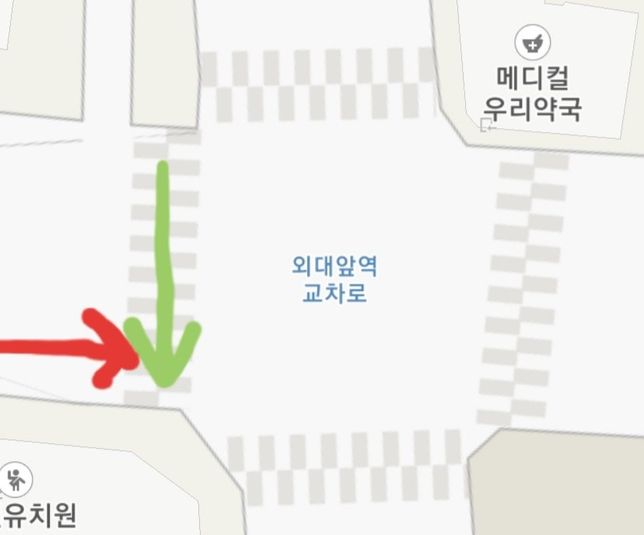 운전할 때 아무때나 우회전이 가능한가요?의 0번 째 이미지