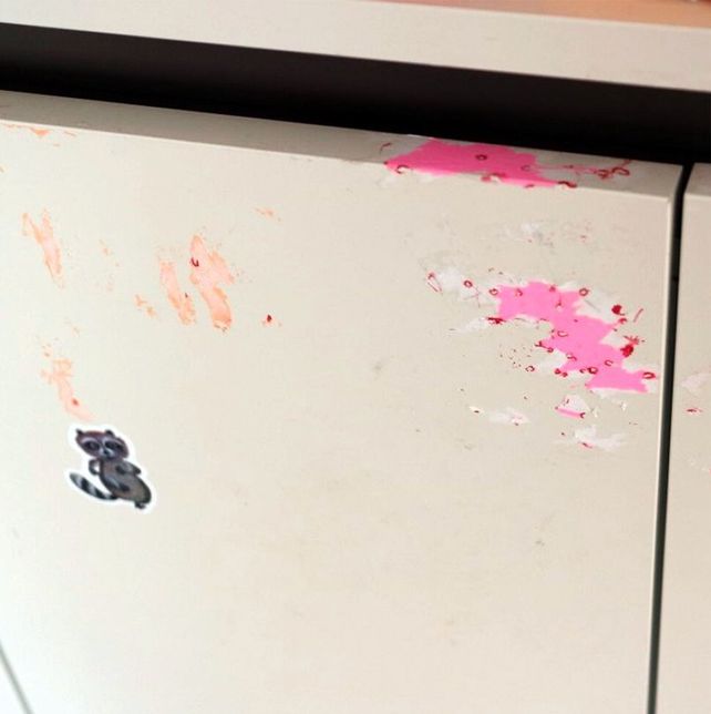 스티커 자국같은거 어떻게 없애나요?의 0번 째 이미지