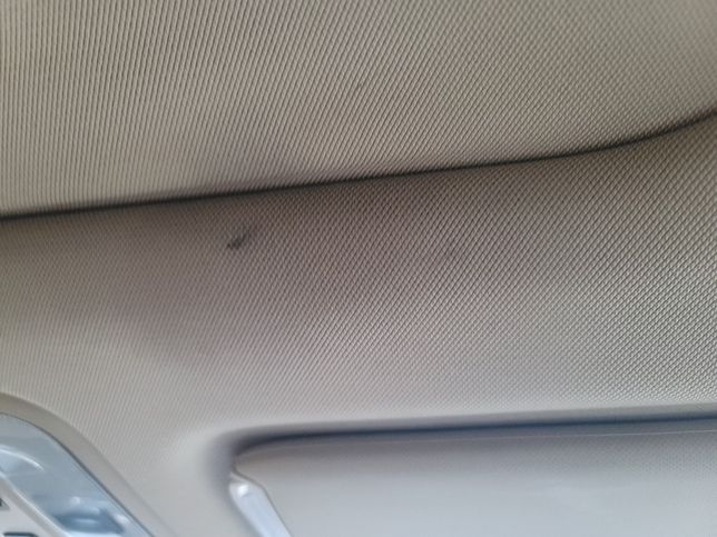 차 수리 후 실내 오염시킨 사장님이 소송을 하라고 하네요.?!.의 2번 째 이미지