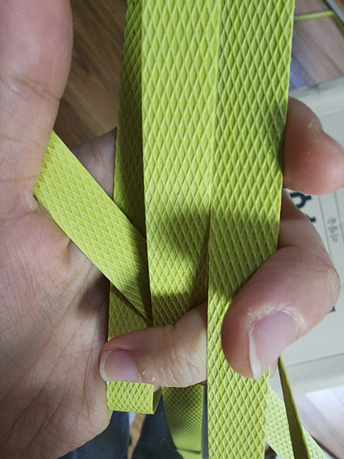 이거 끈 프라스틱인가요 비닐인가요?의 0번 째 이미지