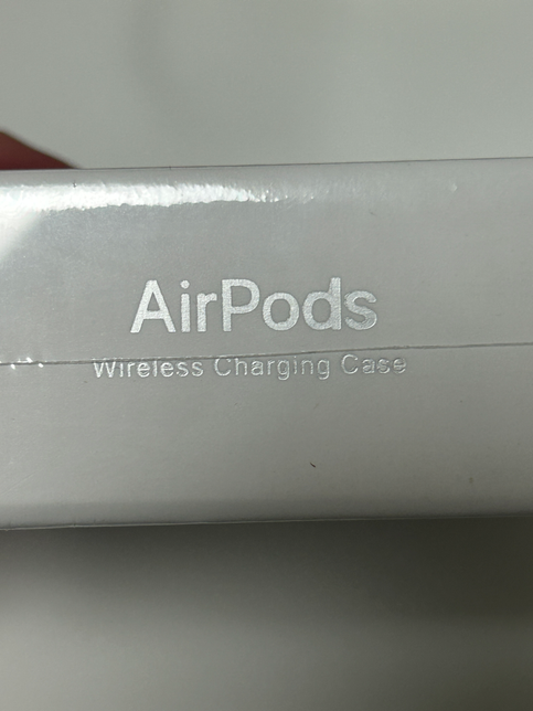 에어팟 2세대 무선충전모델 정품여부의 1번 째 이미지