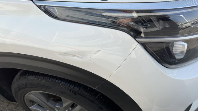 이게 컴파운드나 스크래치 리무버로 지워질까요?의 0번 째 이미지