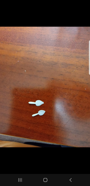 혹시 이게 뭔지 아시는 분 계세요?의 0번 째 이미지