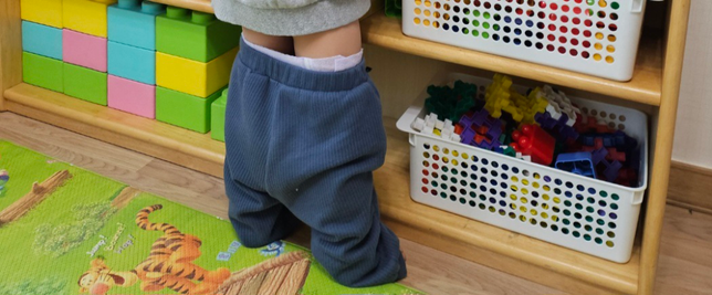 26개월아기 사진속 행동이유?의 1번 째 이미지