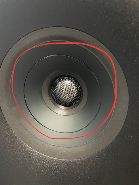 택배로 중고거래를 했는데 하자를 발견했습니다 환불이나 수리비 요구가 가능할까요?의 1번 째 이미지