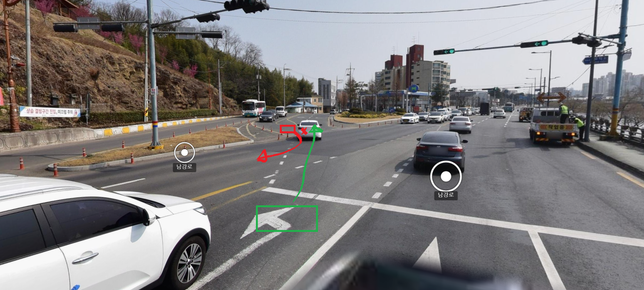 과실비율이 궁금합니다. (사진첨부 및 상황설명)의 0번 째 이미지
