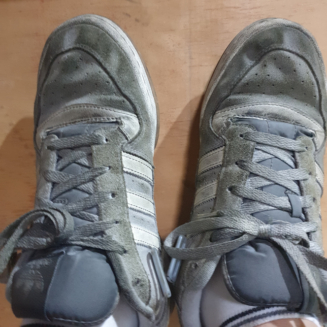 스웨이드 신발 세탁 하는법이 궁금해요의 0번 째 이미지