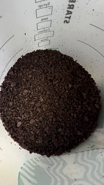 냉장고에서 김치? 그런 냄새가 너무 납니다 해결방법 있나요?의 0번 째 이미지