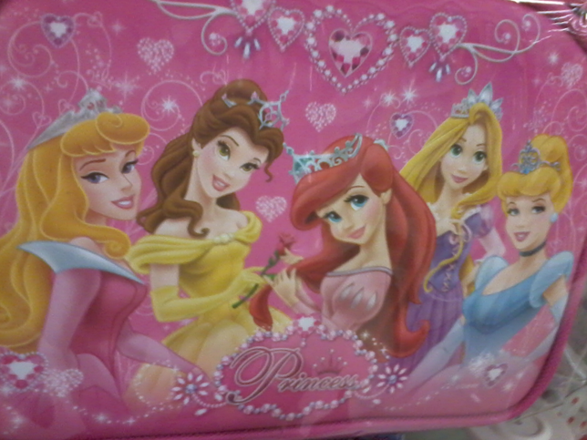 디즈니 프린세스가 어떤 점에서 여자 아이들에게 해로워요?의 1번 째 이미지