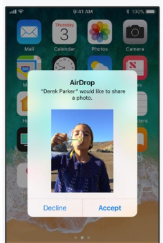 이런 이미지로 상품을 만들어 팔면 저작권 문제가 있을까요?의 1번 째 이미지