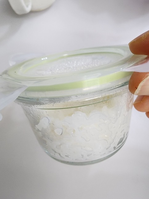 압착 된 용기 여는 방법 좀 알려주세요의 0번 째 이미지