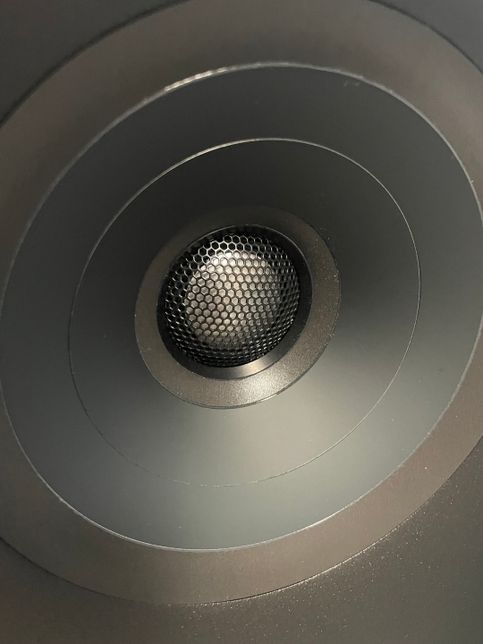 택배로 중고거래를 했는데 하자를 발견했습니다 환불이나 수리비 요구가 가능할까요?의 0번 째 이미지