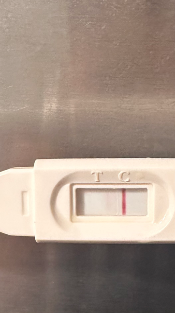 임신일까요?제발 자세히 좀 봐주세요ㅠㅠ의 1번 째 이미지