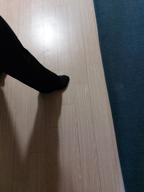 마루바닥이 푹푹 들어가는데 왜 그런가요?의 0번 째 이미지