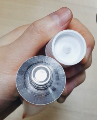 하이트리 연고마개 관련 질문드립니다의 1번 째 이미지