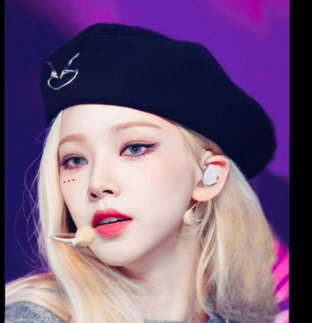 아이돌은연애해도되는건가요?ex)카리나의 0번 째 이미지